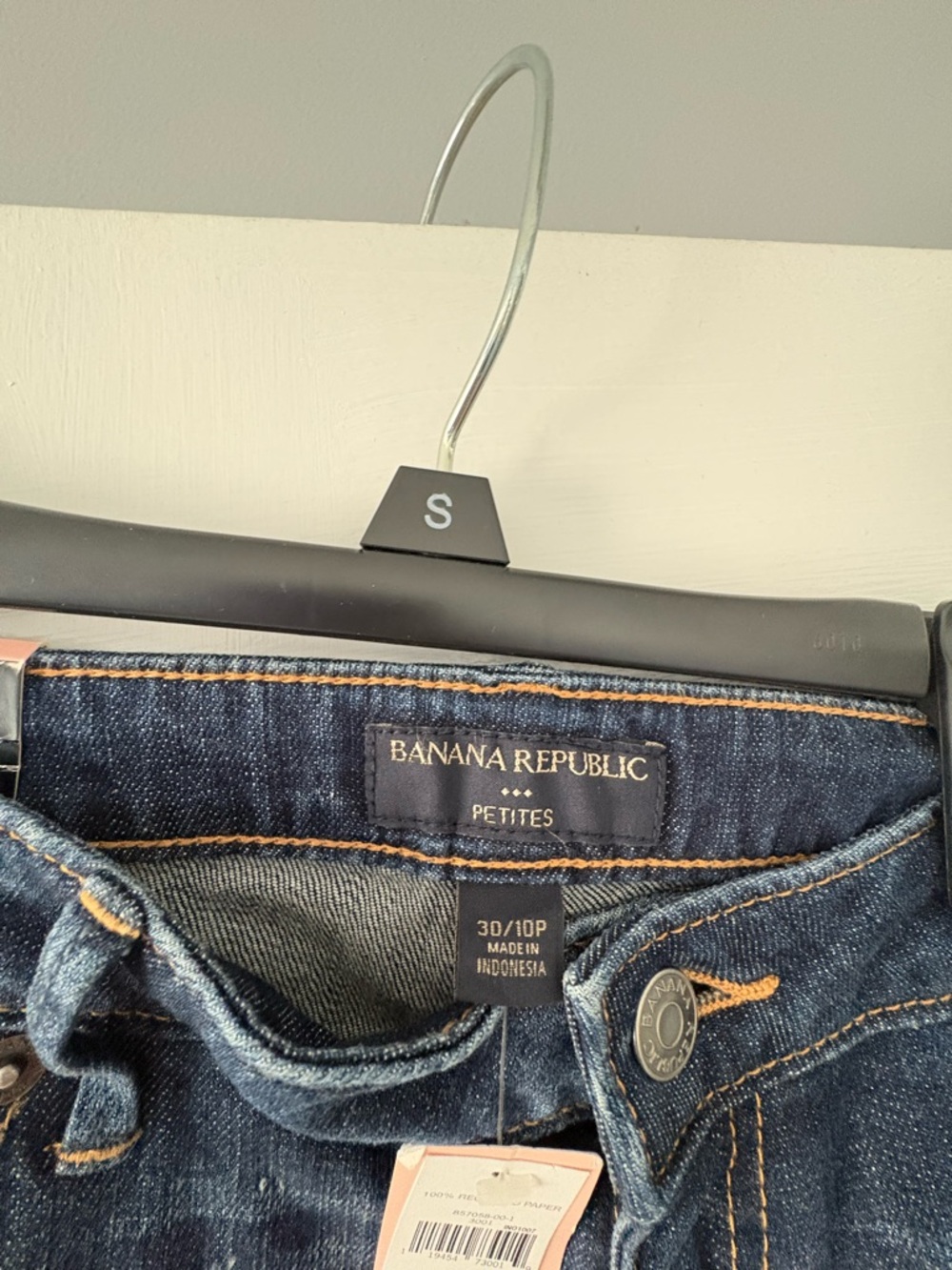Banana Republic NWT Bootcut Jeans size 10P - Picture 3 of 9